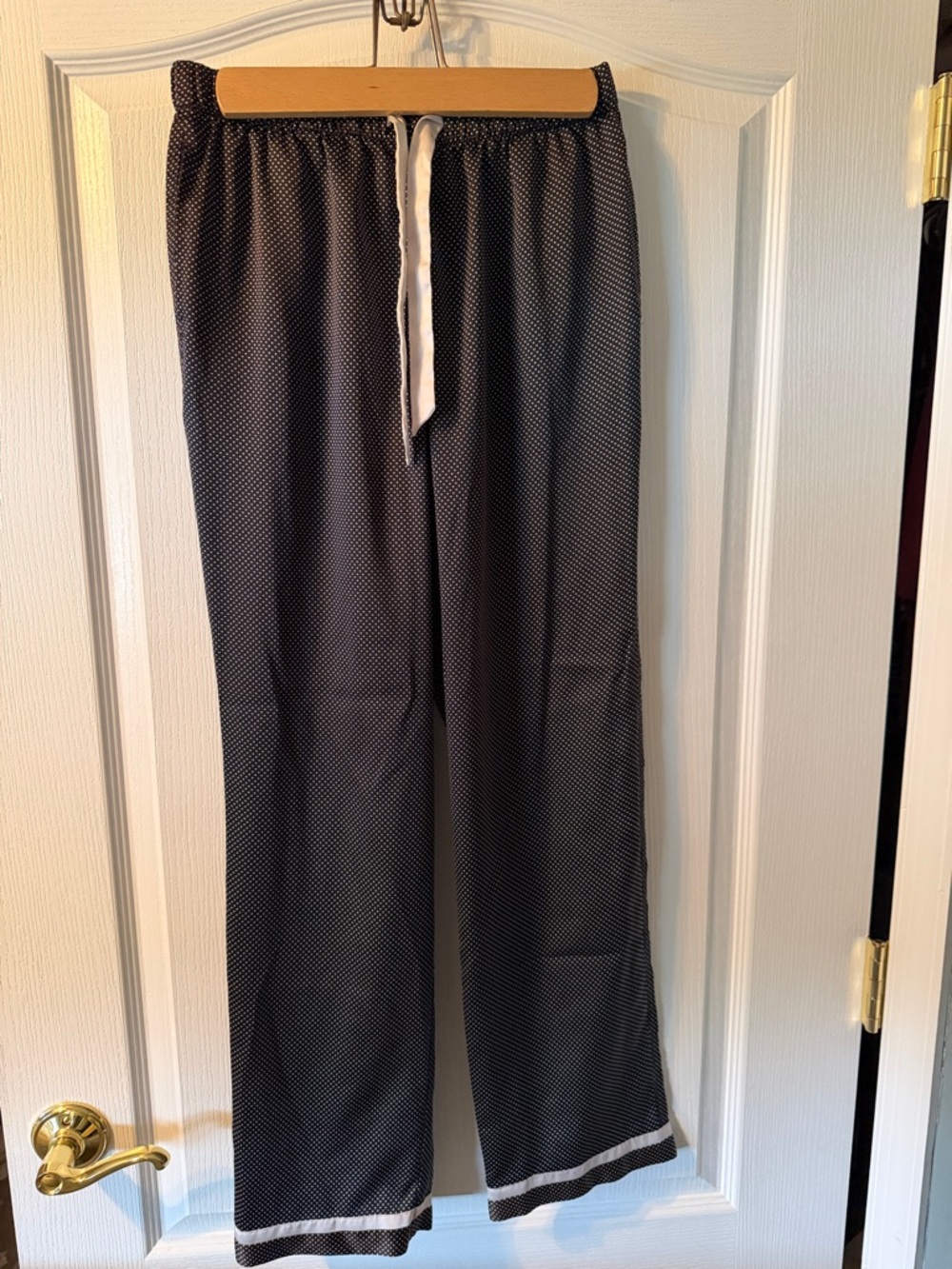 Victoria Secret Black dots sleepwear set